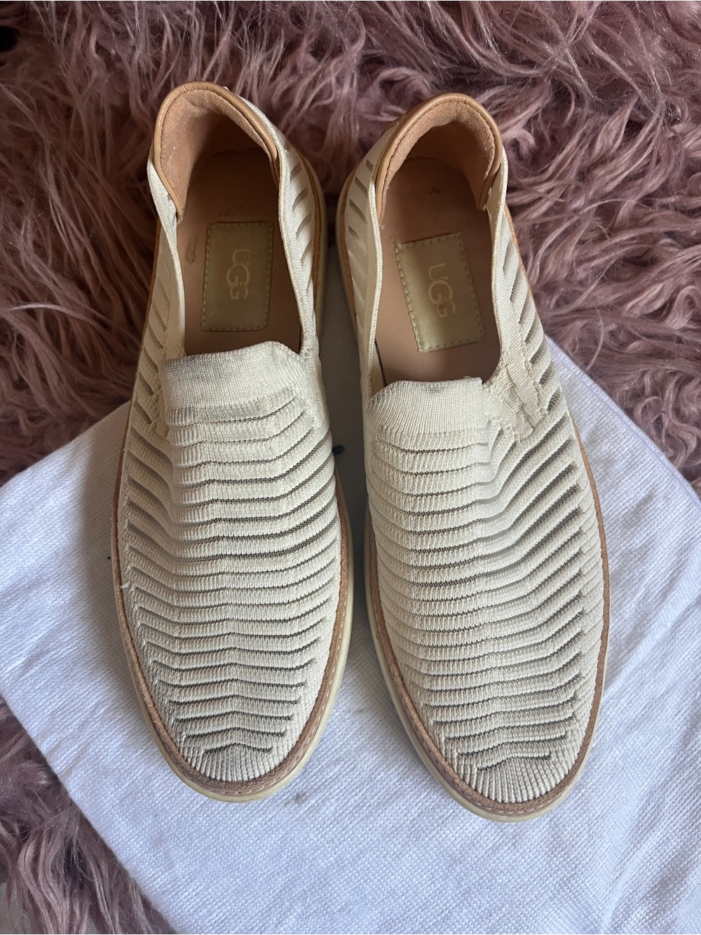UGG Women’s Knit Slip-On Loafers in Beige Cream, size 6.5